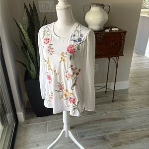 Johnny Was white embroidered top